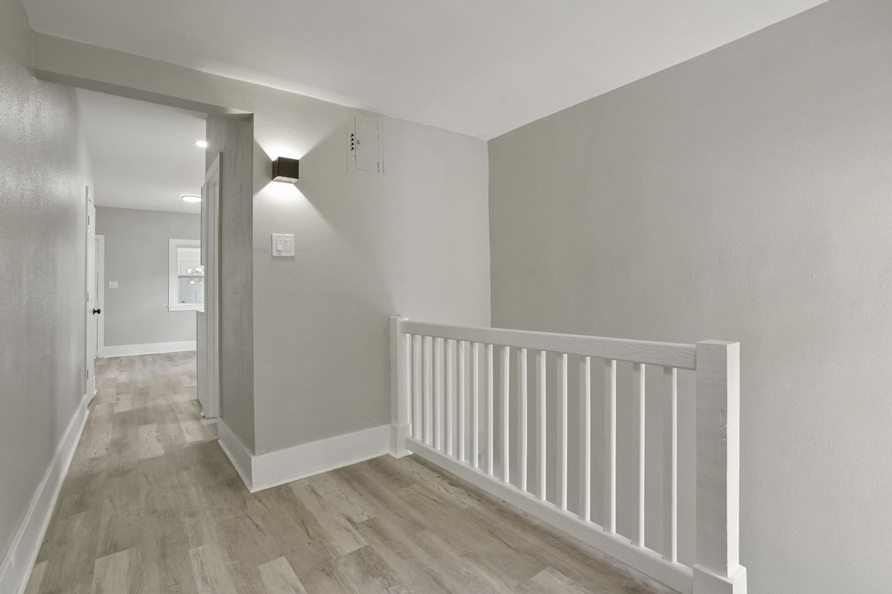 2059 S Humboldt St - Photo 7 of 26
