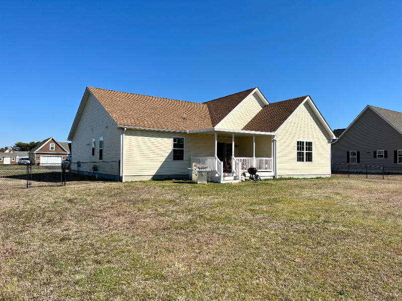 502 Abagail Cir - Photo 2 of 12