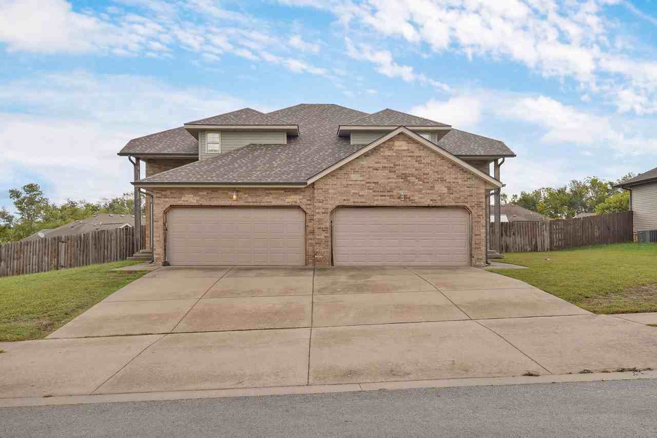 3338 S Hillcrest St - Photo 2 of 19