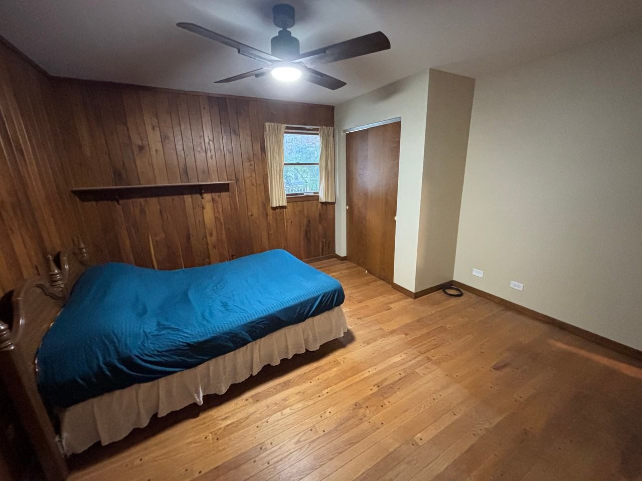 168 S Aldine St - Photo 3 of 10