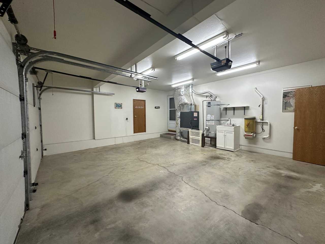 4509 Ne 122nd St - Photo 4 of 20