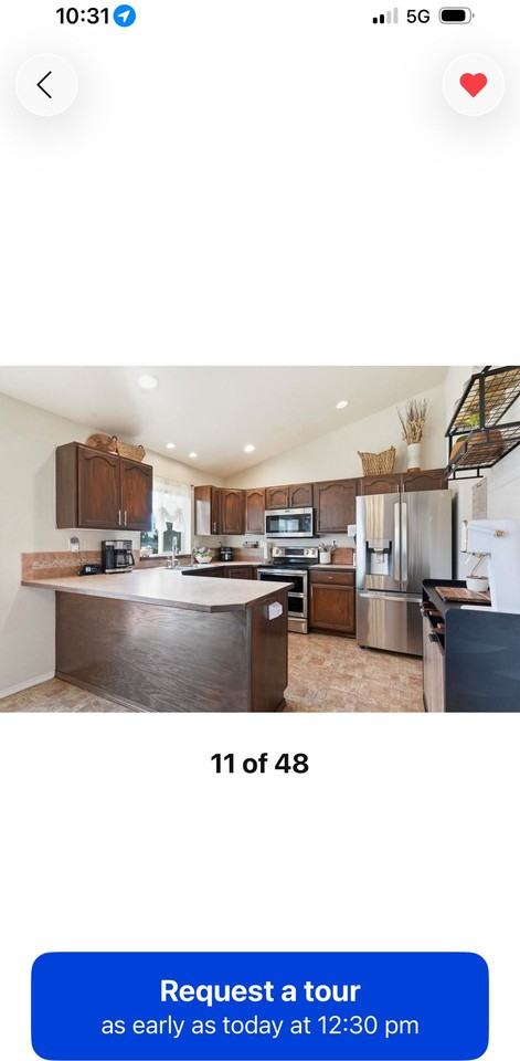 8708 N Warren St - Photo 2 of 8