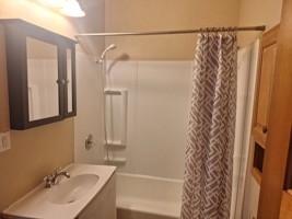 featured image of 86 S Howell St