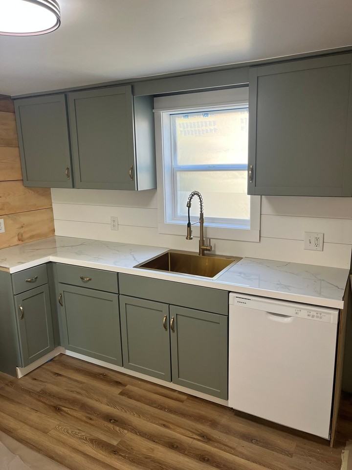 3301 7th St - Photo 3 of 6