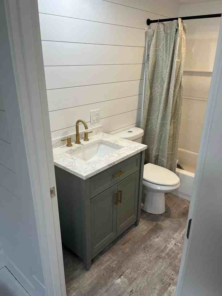 3301 7th St - Photo 5 of 6