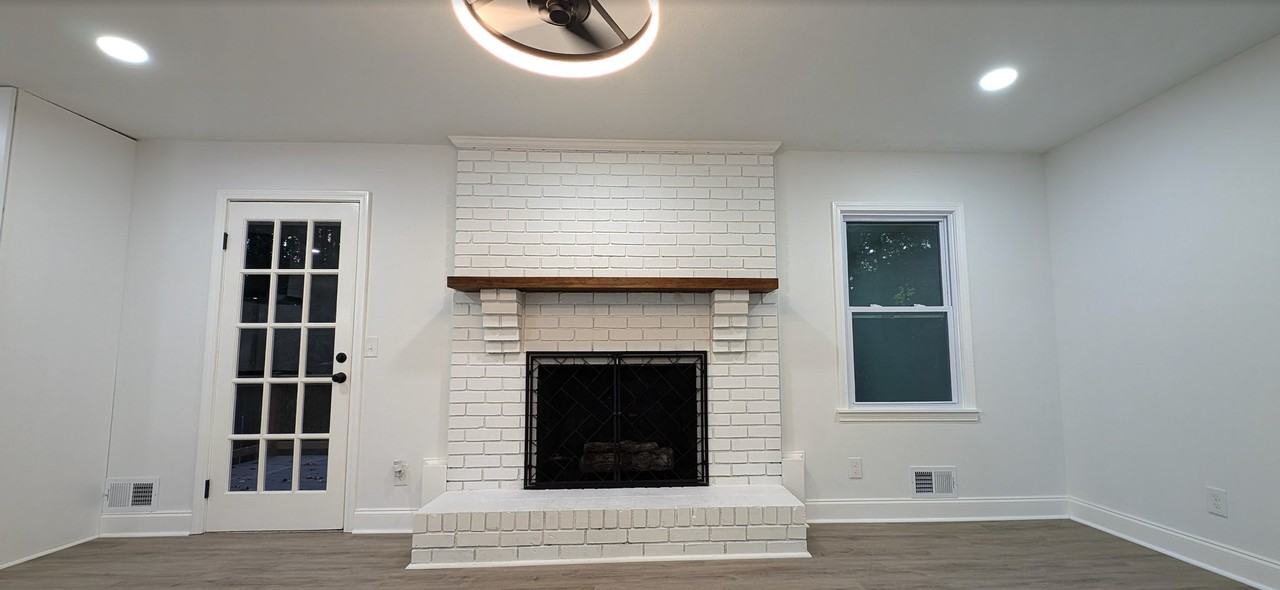 650 Lake Dr Sw #A - Photo 5 of 15