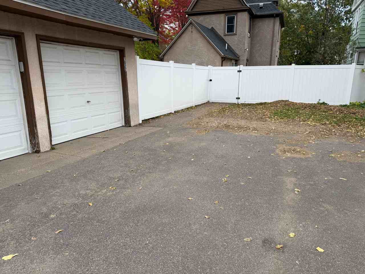 3020 Harriet Ave - Photo 5 of 19