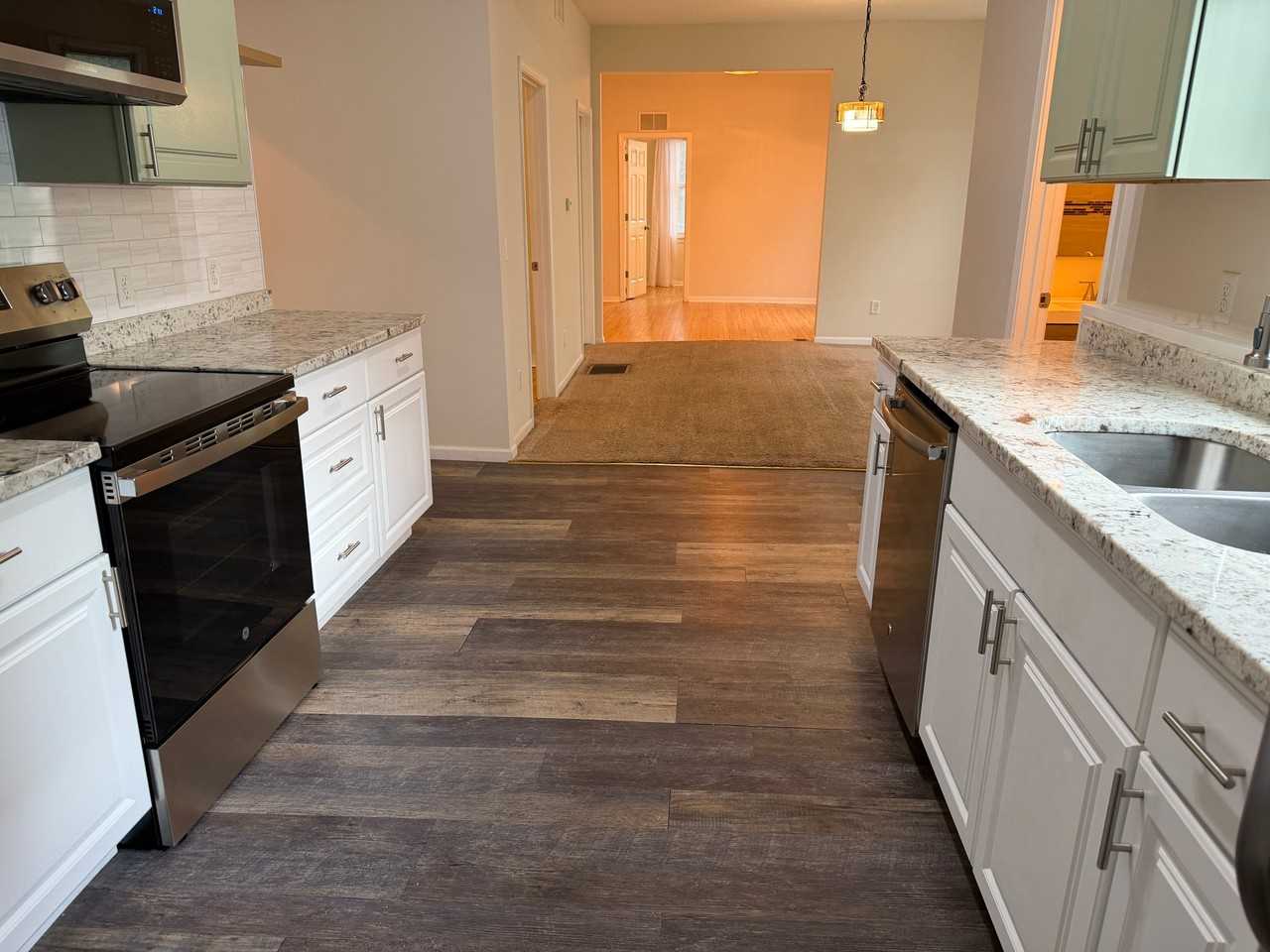 3020 Harriet Ave - Photo 6 of 19