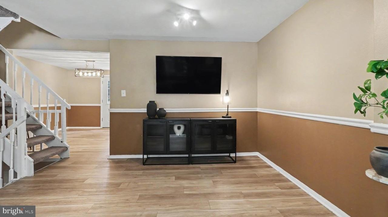 14 Fitzharding Pl - Photo 4 of 20