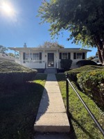 featured image of 848 Erie St