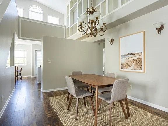 506 Oceanview Ave - Photo 4 of 20
