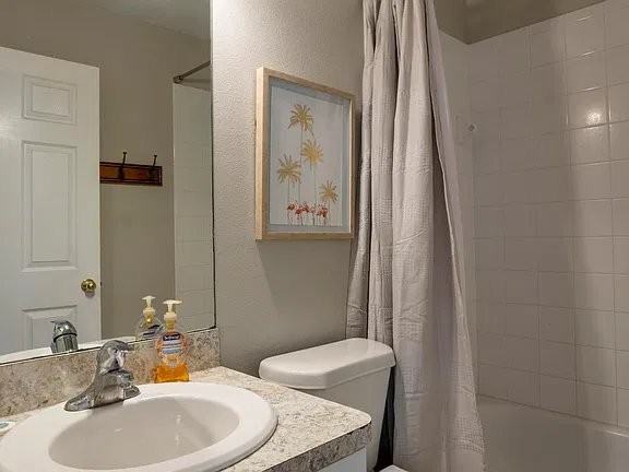 506 Oceanview Ave - Photo 6 of 20
