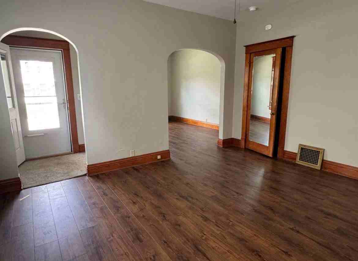 1721 W 16th St #1721 - Photo 2 of 10