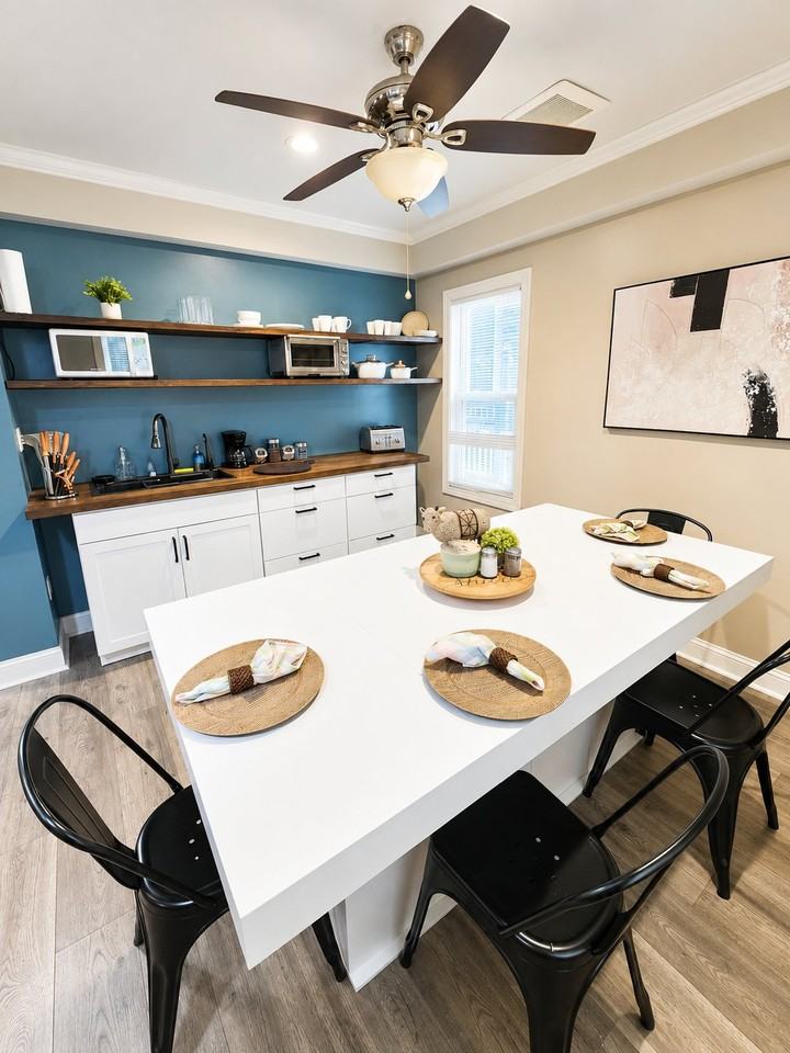 9648 Mason Creek Rd - Photo 2 of 15