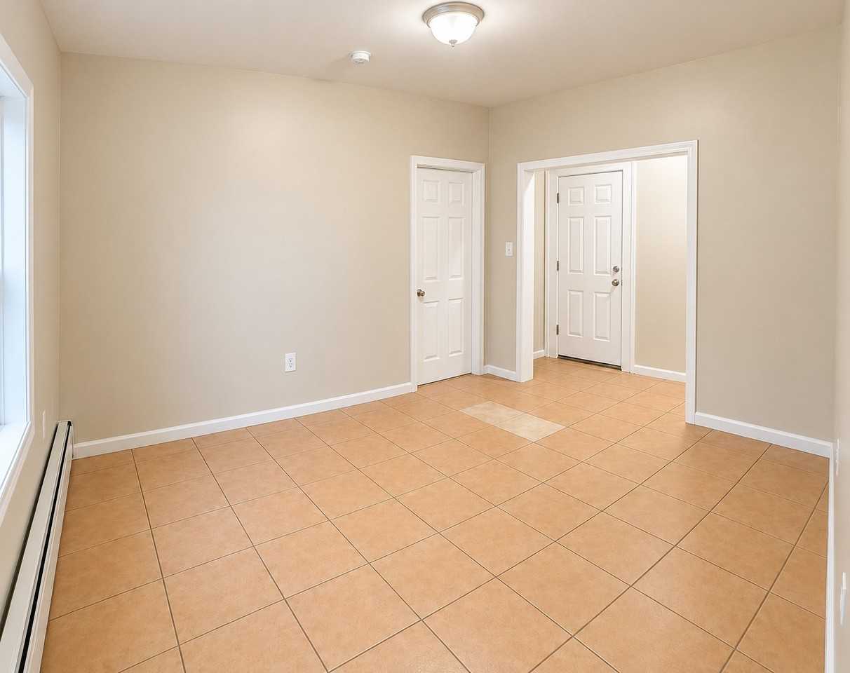316 Mount Prospect Ave #7 - Photo 4 of 5