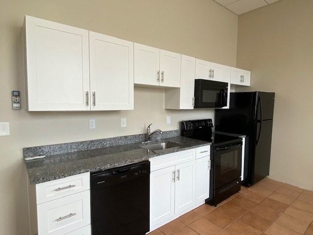 57 W Vine St #1 - Photo 2 of 11