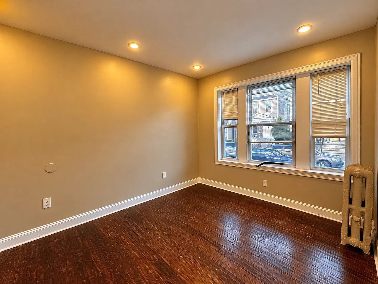 232 Bidwell Ave #1 - Photo 4 of 6