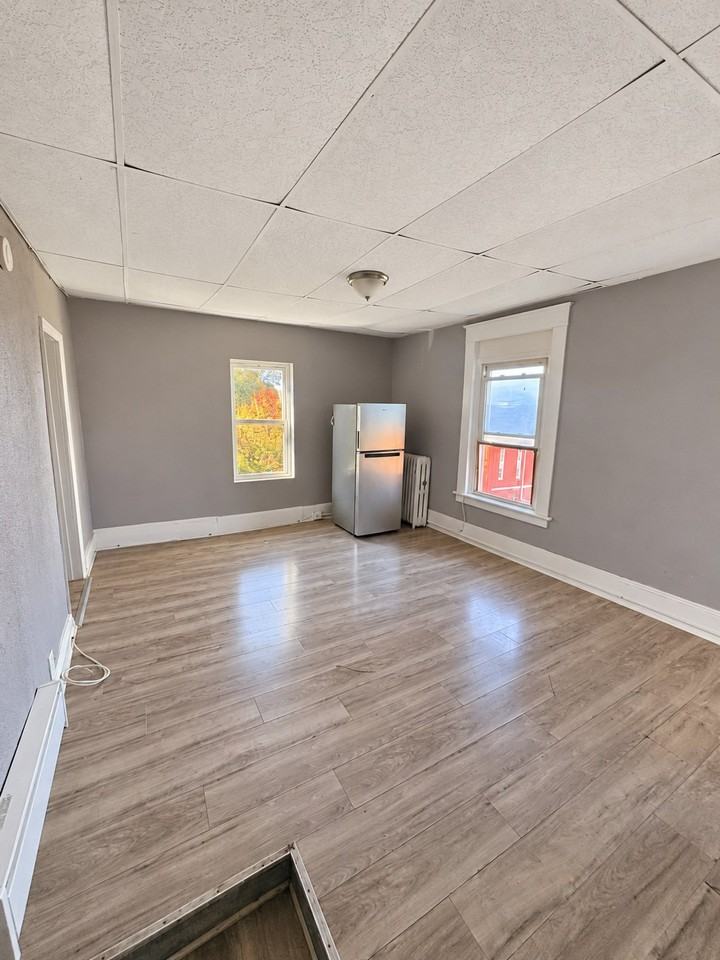 57 S Hamilton St #6 - Photo 2 of 7