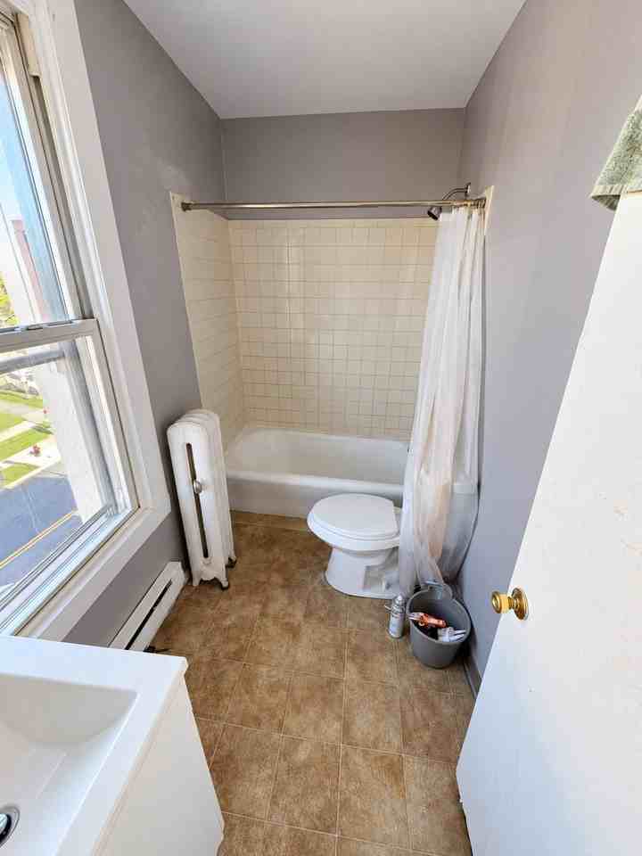 57 S Hamilton St #6 - Photo 6 of 7