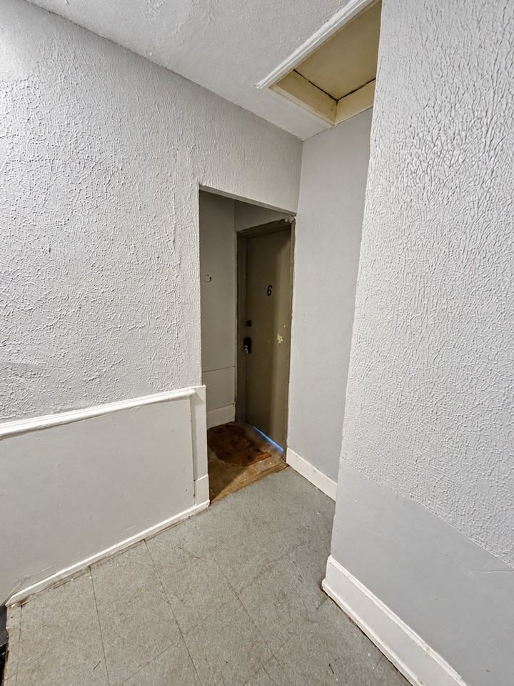 57 S Hamilton St #6 - Photo 7 of 7