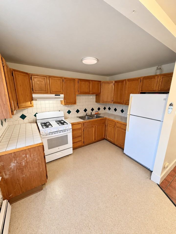 73 First St #3 - Photo 6 of 22