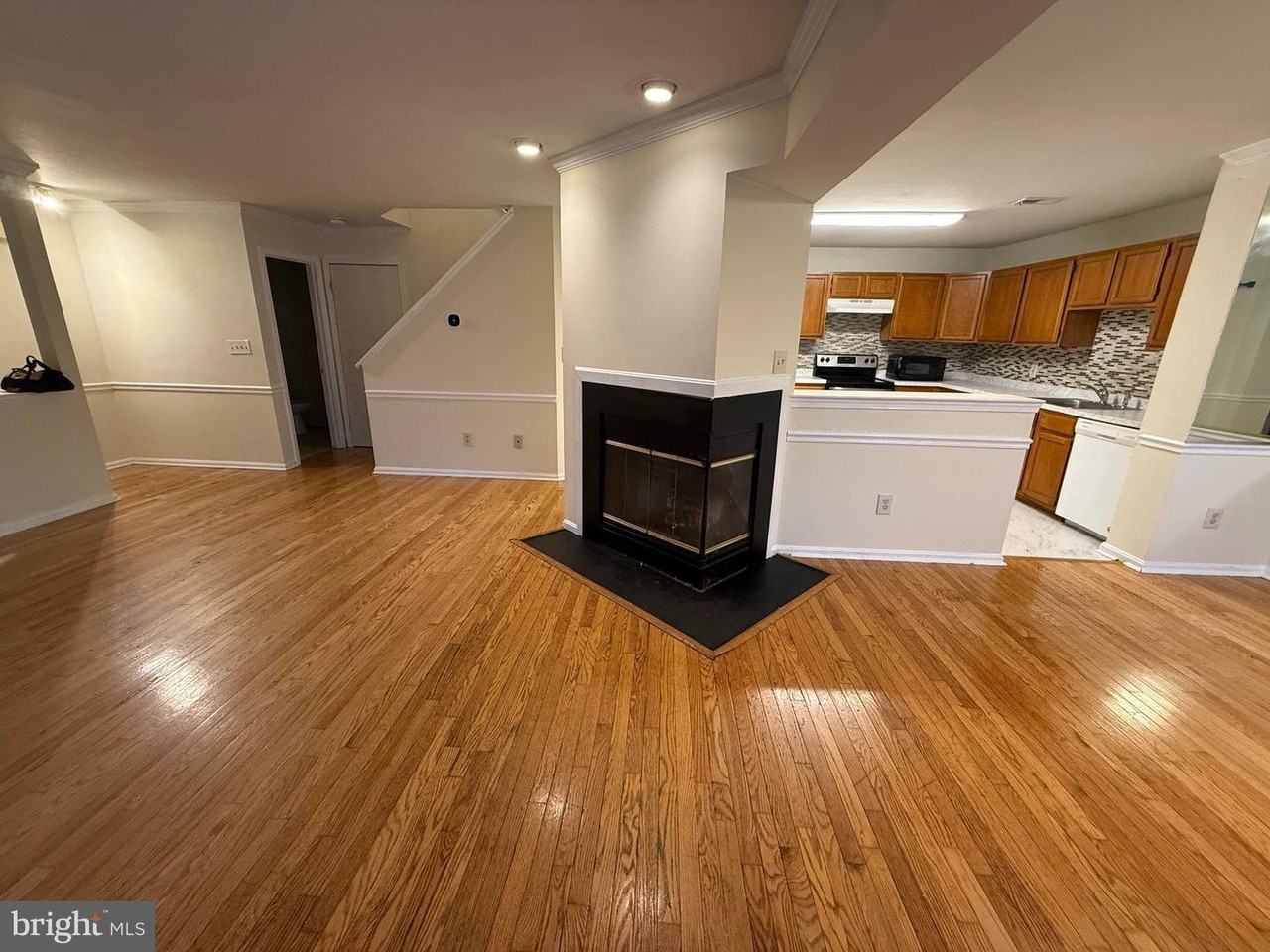 130 Kennygreen Ct - Photo 7 of 19