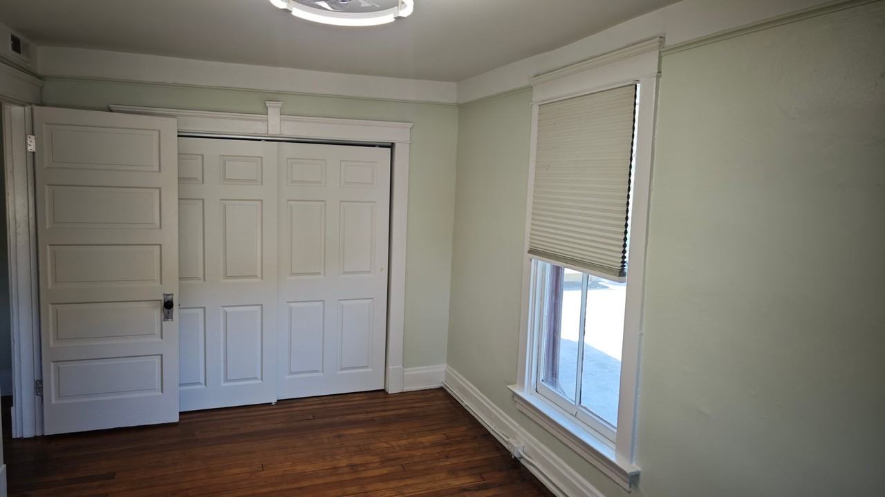 4632 Eastern Ave #9 - Photo 3 of 19