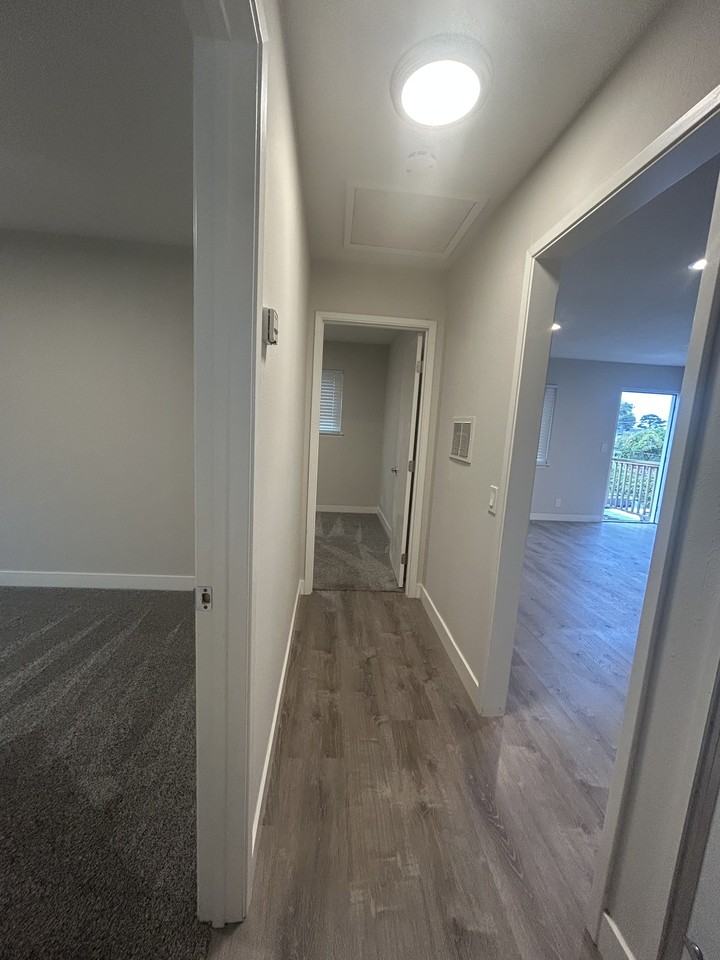 924 - 926 30th Avenue - Photo 3 of 7