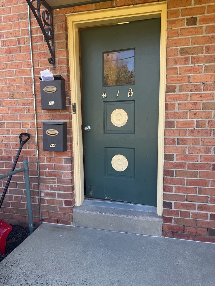 500 Kendall Boulevard - Photo 2 of 12