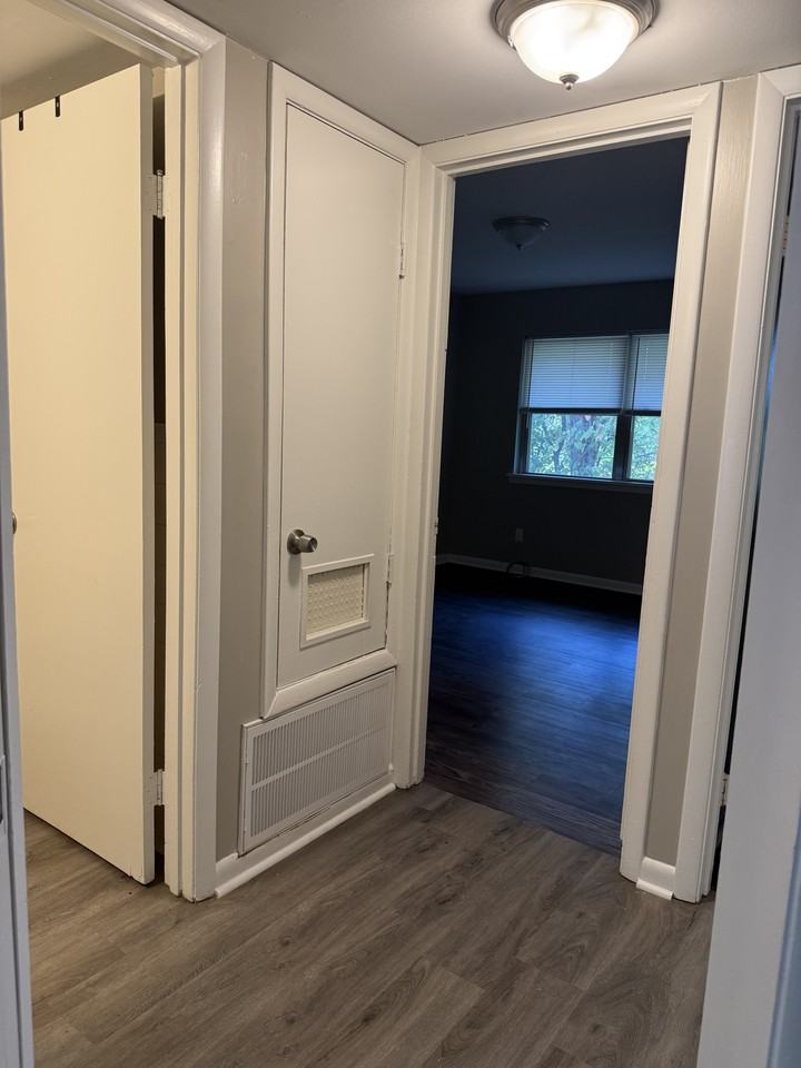 4801 Hickory Avenue - Photo 5 of 11