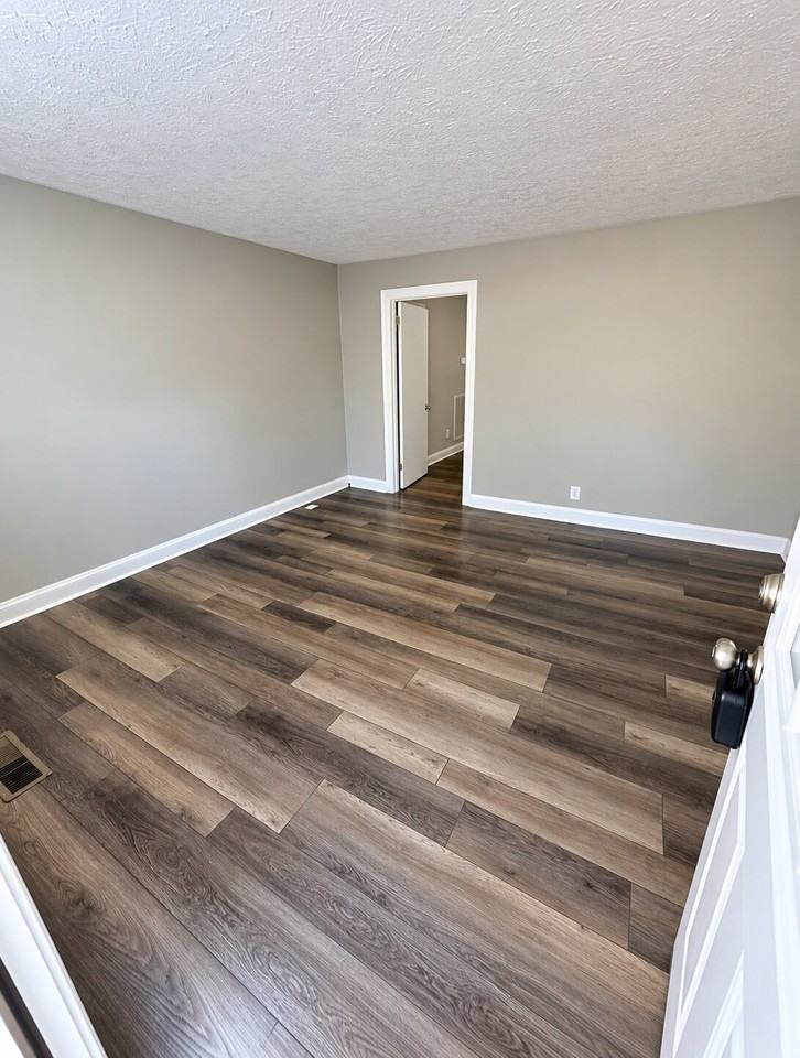 223 East Woodrow Street - Photo 2 of 10