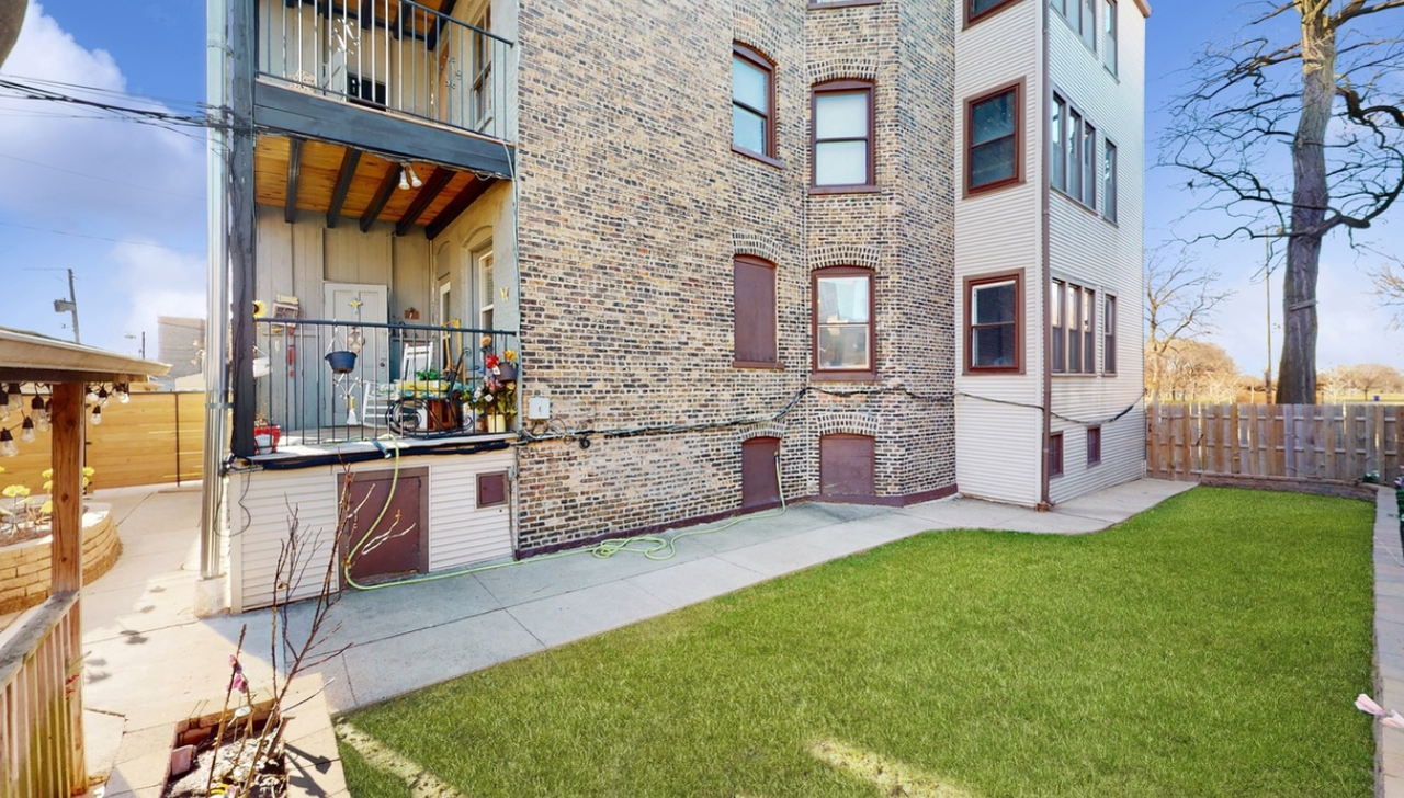 3121 West Augusta Boulevard - Photo 3 of 3