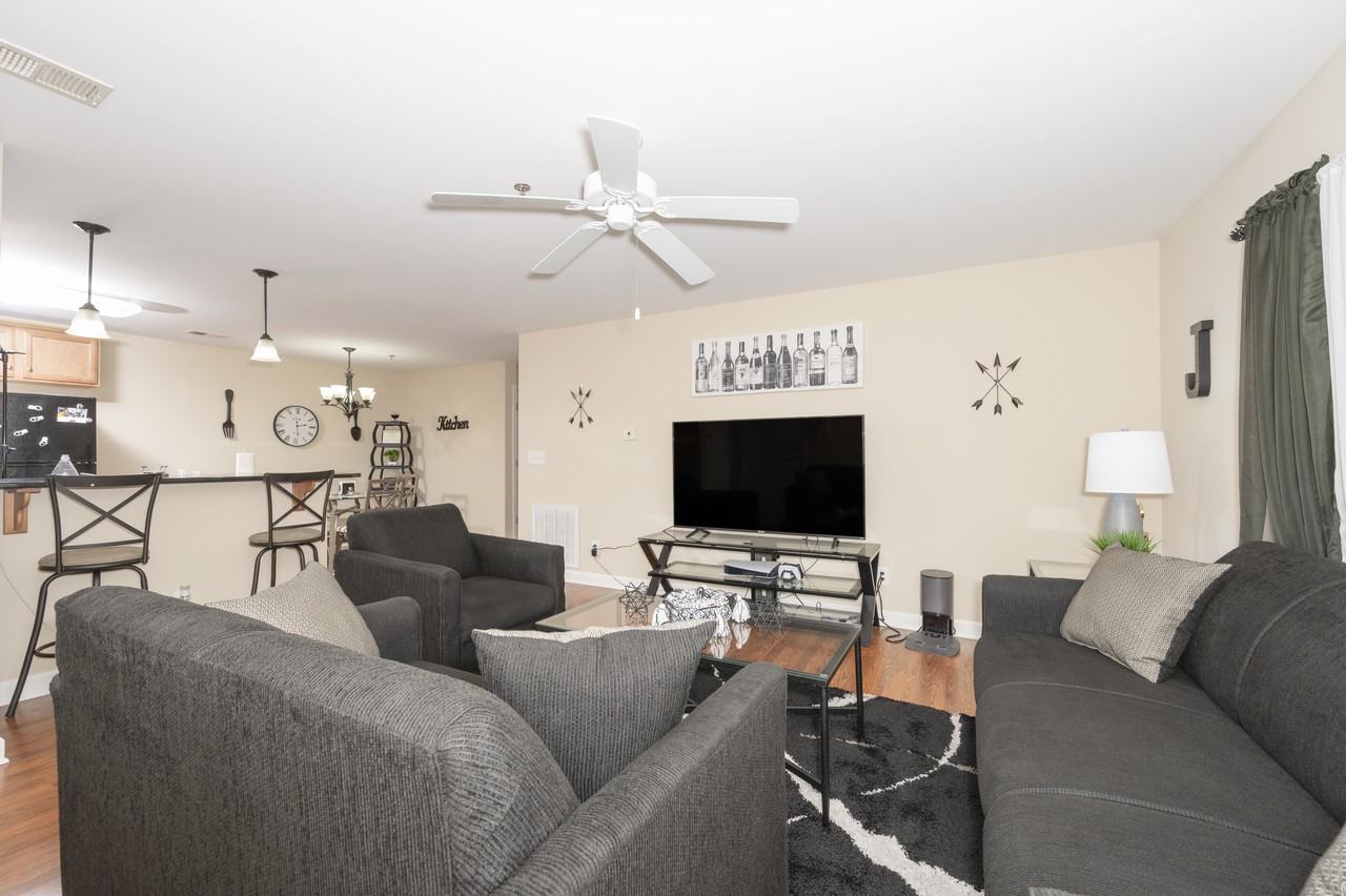 4792 Tatton Park Cir #4792-2B - Photo 4 of 16