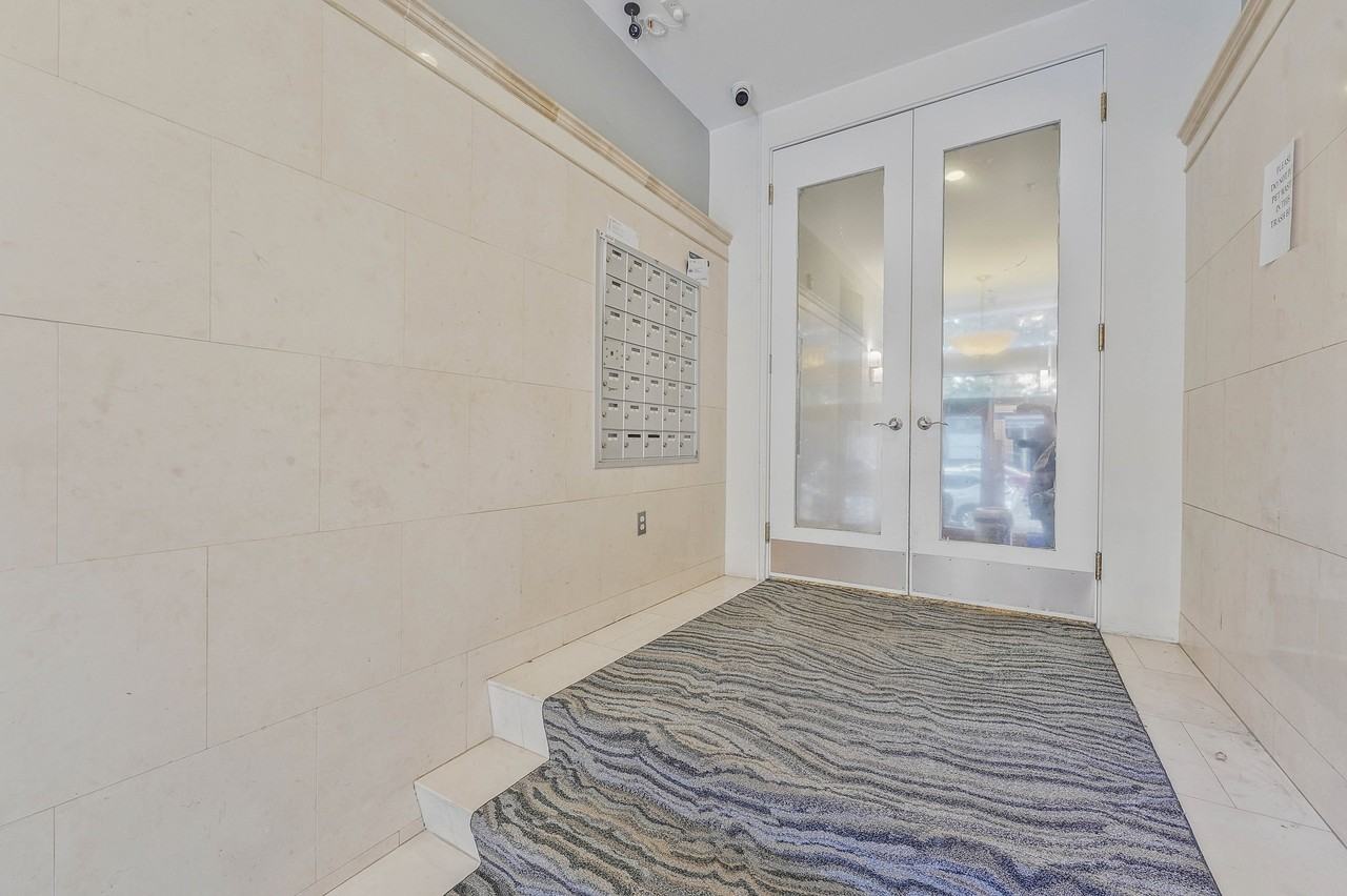 1418 W St Nw #1 - Photo 5 of 21