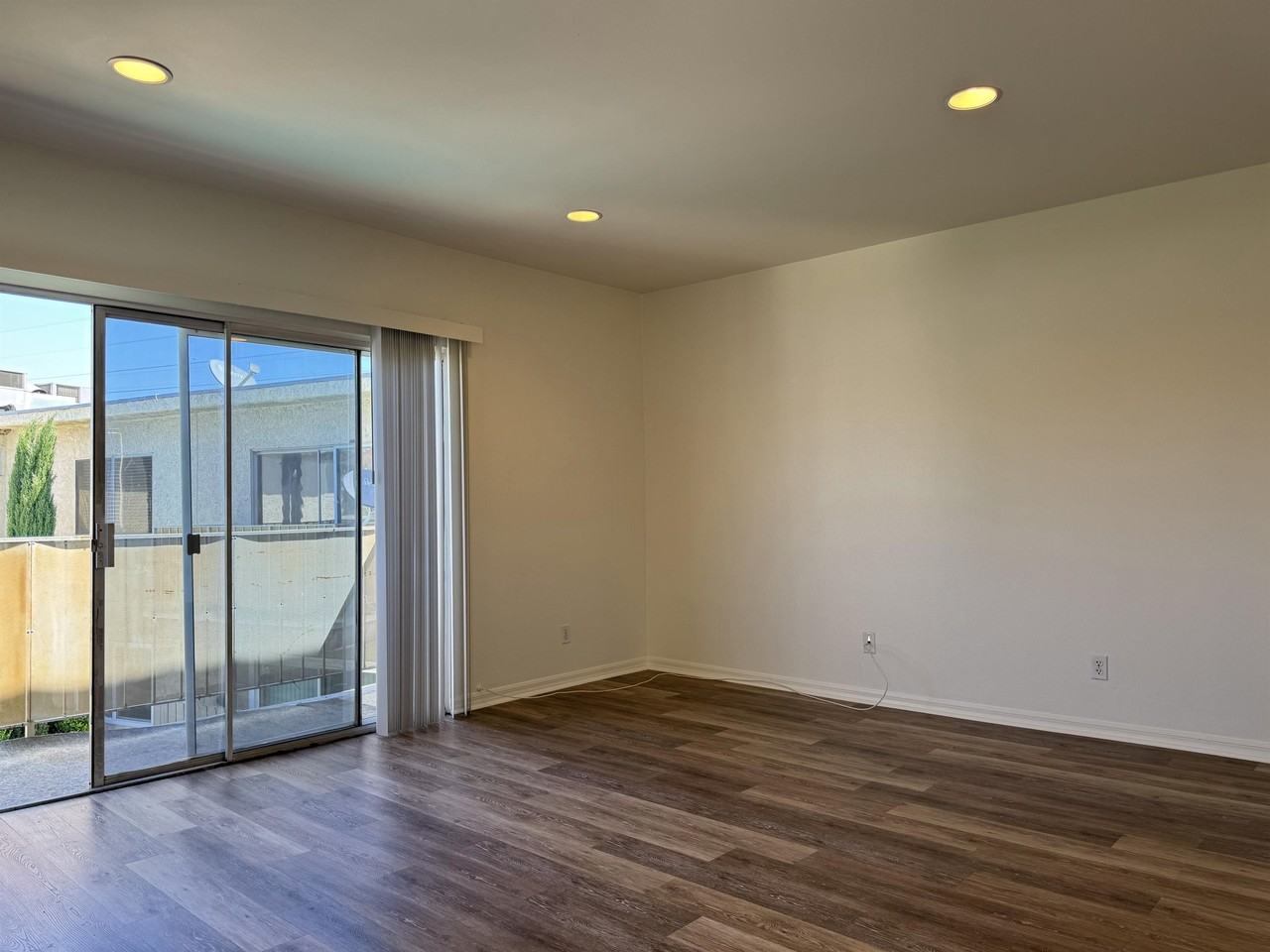 31732 Ridge Route Rd #1 - Photo 2 of 12