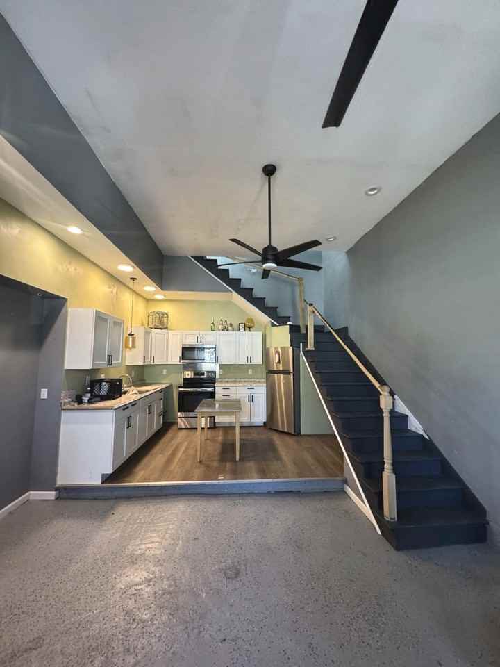 Rear Ave #1402REAR - Photo 6 of 7