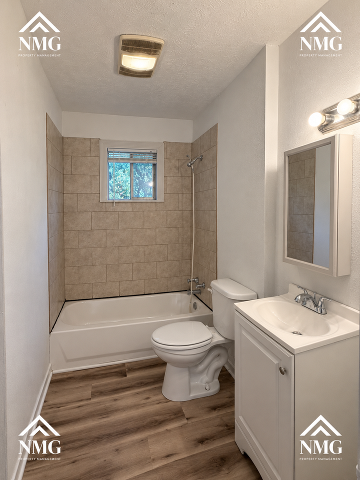 486 Collier Ave #1 - Photo 6 of 10