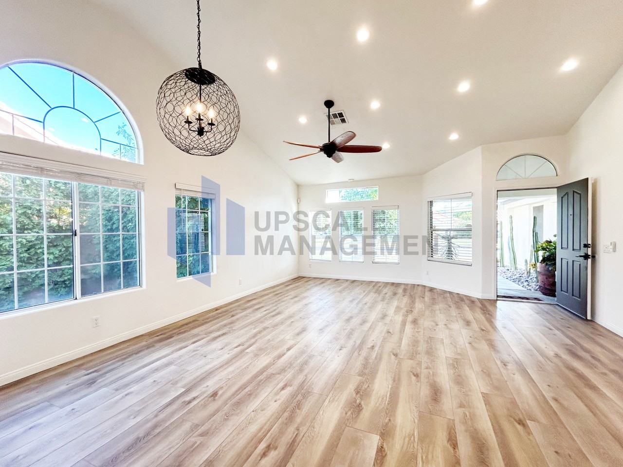 44260 Villeta Dr #1 - Photo 5 of 38