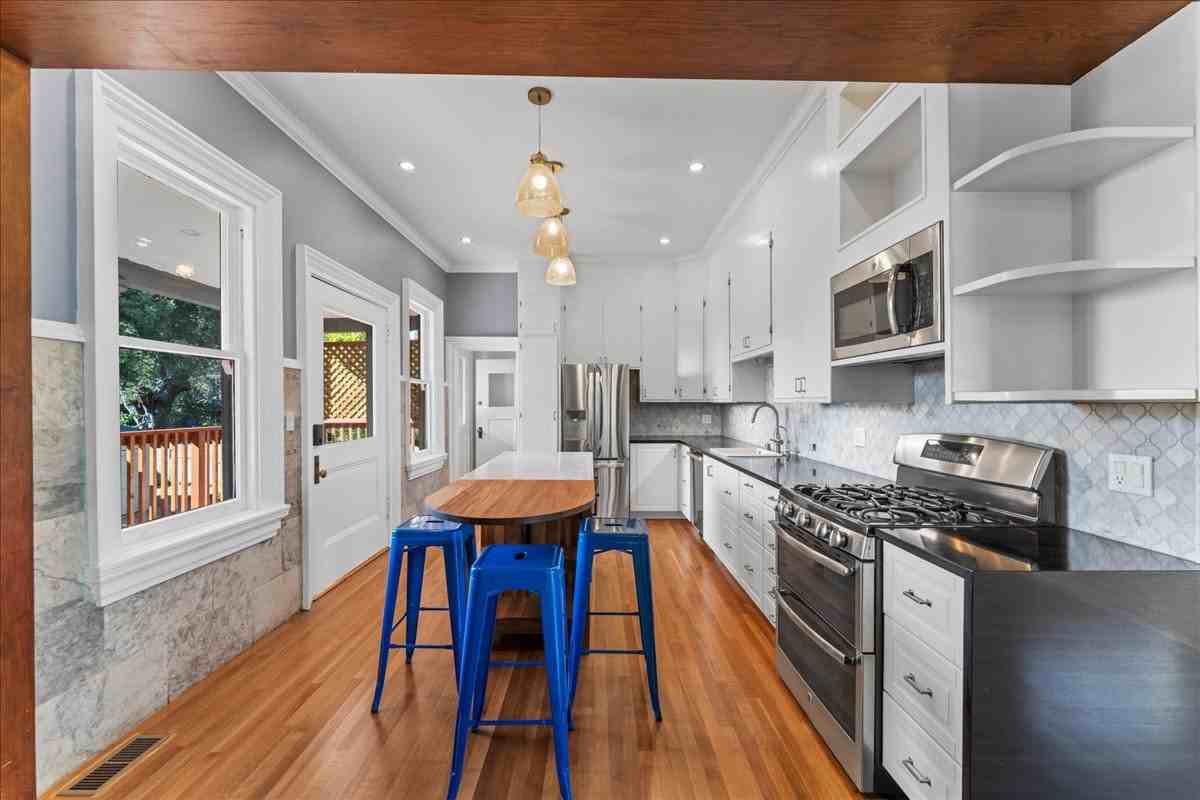 3136 College Ave #1 - Photo 7 of 50