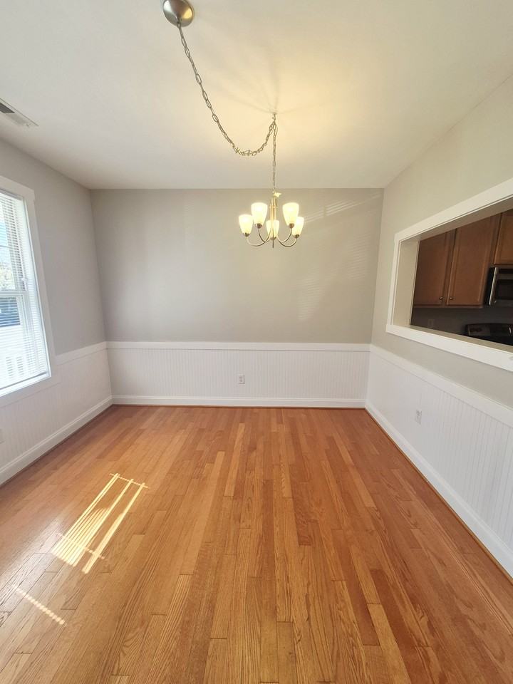 334 Marquette Ct #1 - Photo 3 of 37