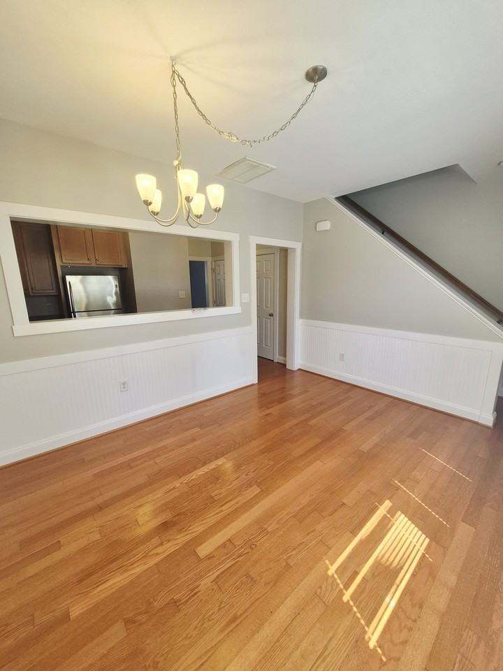 334 Marquette Ct #1 - Photo 5 of 37