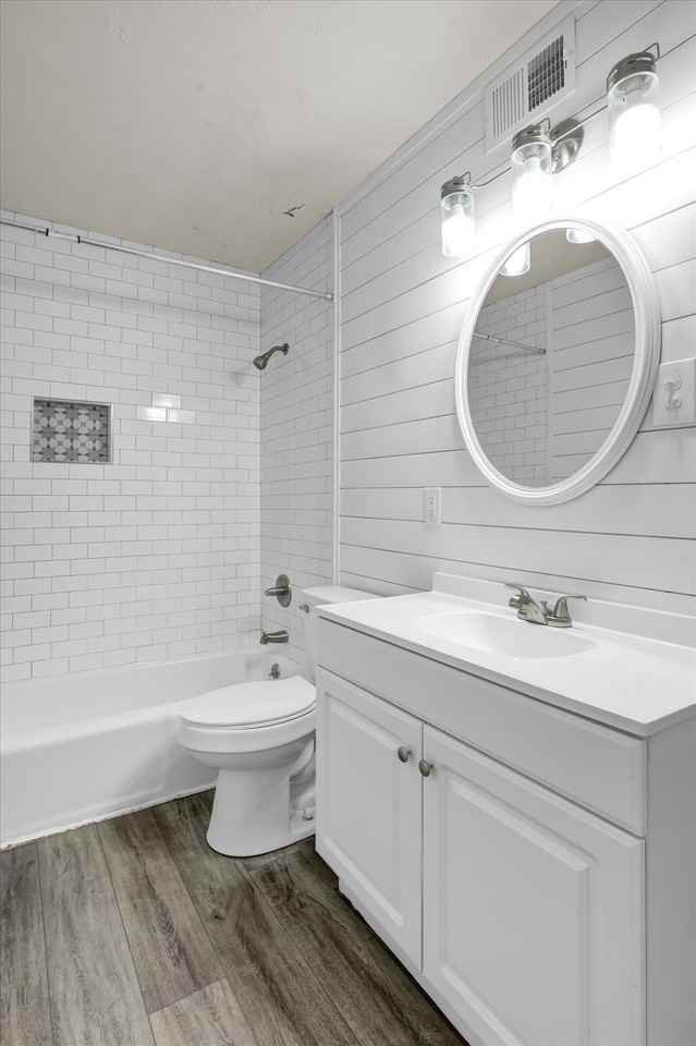 1962 Goldsmith Lane - 1Unit 3 #1 - Photo 2 of 11