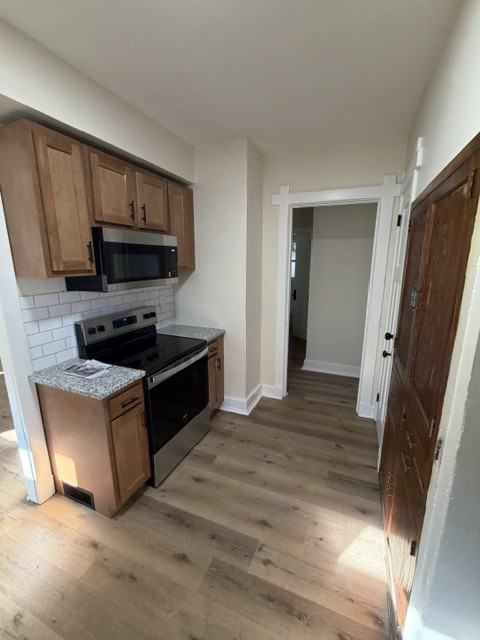 3141 W Broadway #1 - Photo 7 of 11