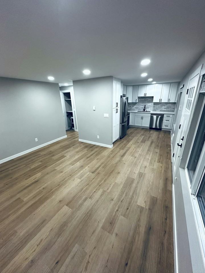 2403 116th Street Southeast, Unit A - Photo 3 of 16