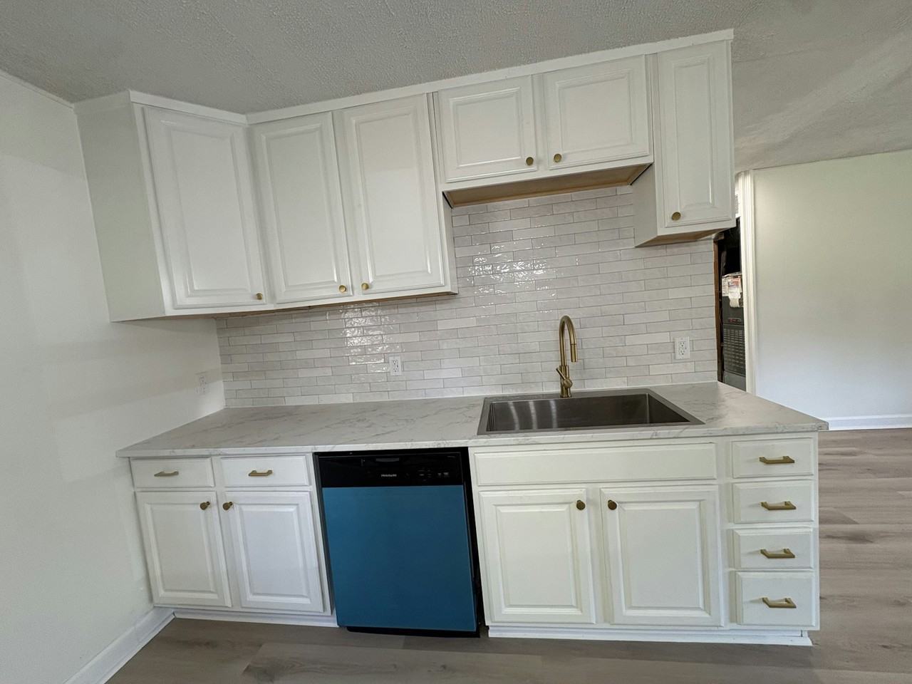 629 Gooseberry Ln - Photo 4 of 18