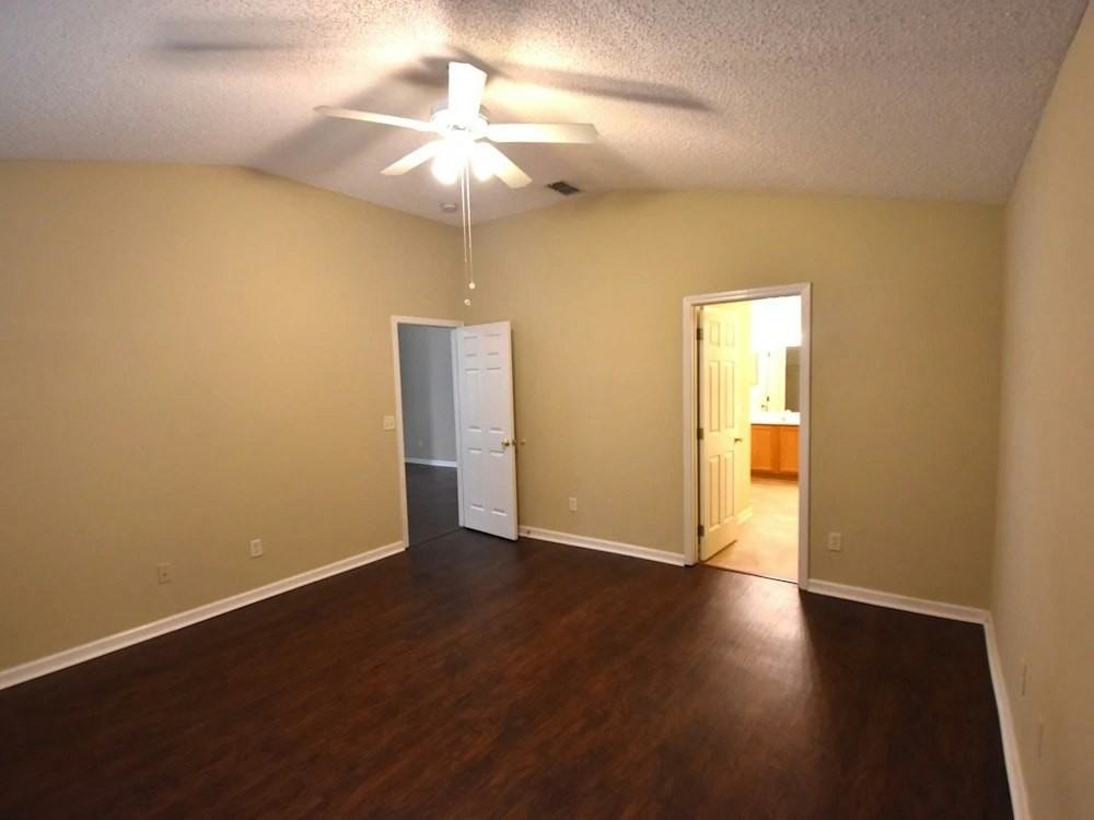 4115 Ripken Cir E - Photo 6 of 8