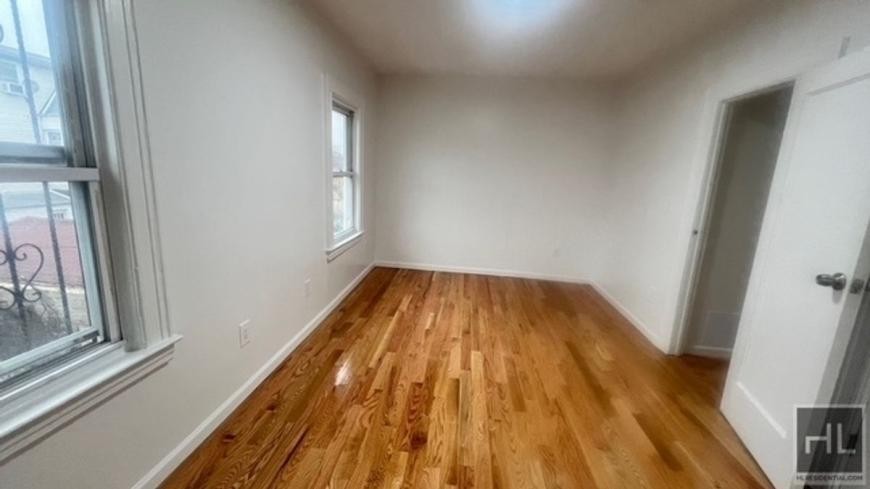 3815 Farragut Rd - Photo 4 of 10