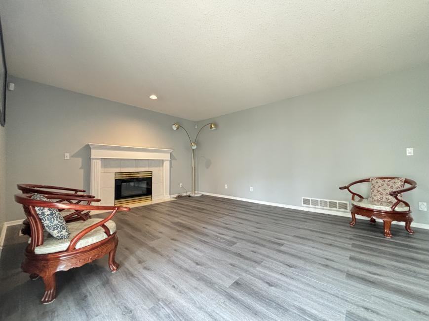 10924 160 St - Photo 6 of 10