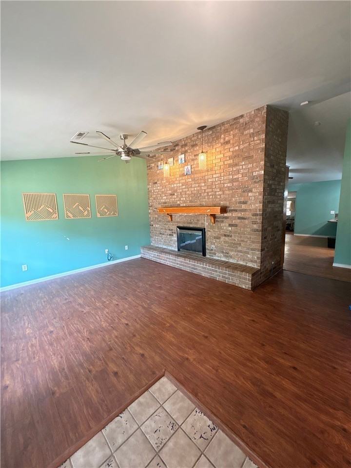 2642 E Golden Oaks Dr - Photo 3 of 20