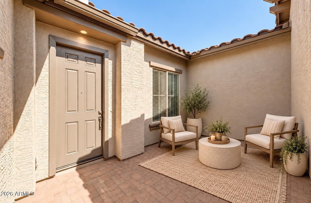 18932 W Ocotillo Rd - Photo 2 of 24